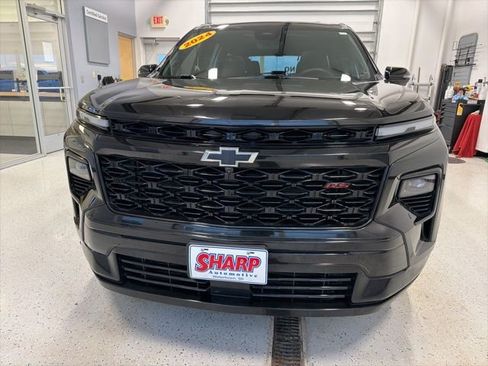 Used 2024 Chevrolet Traverse RS image 5