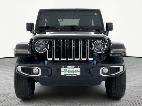 Used 2023 Jeep Wrangler Unlimited Sahara image 2