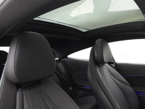 Used 2024 Mercedes-Benz CLE 450 4MATIC Coupe image 18
