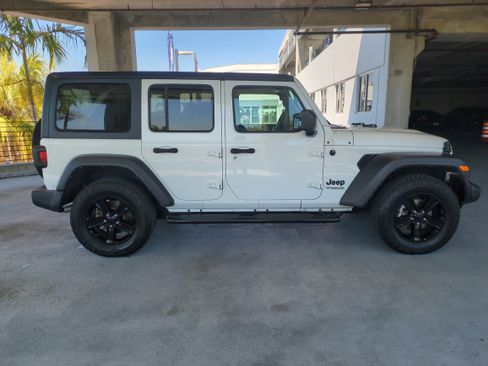 Certified 2021 Jeep Wrangler Unlimited Sport image 4