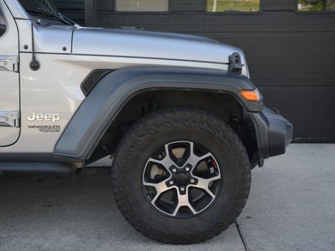 Used 2018 Jeep Wrangler Unlimited Sport AWD/4WD image 37