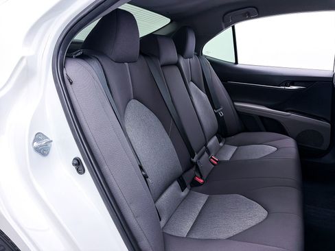 Used 2024 Toyota Camry LE w/ Convenience Package image 34