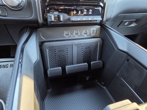 New 2026 RAM 1500 Limited w/ Night Edition image 37