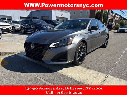 Used 2023 Nissan Altima 2.5 SR