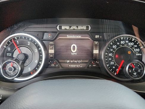 Used 2020 RAM 1500 Big Horn AWD/4WD image 10