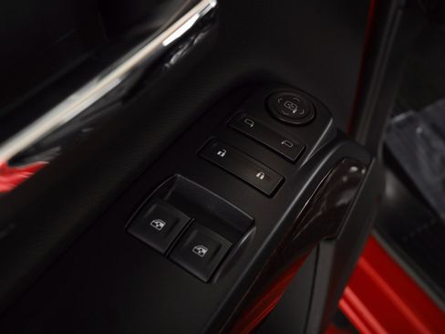 Used 2018 GMC Sierra 1500 SLE image 22