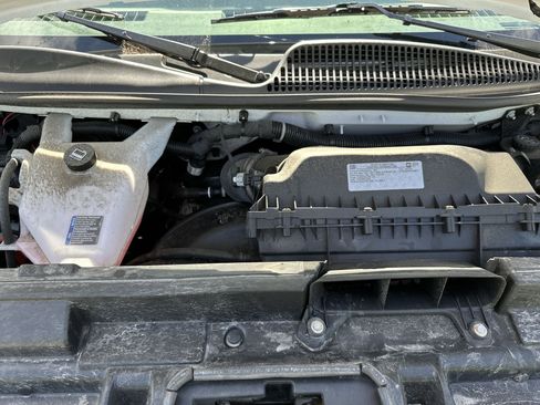 Used 2023 GMC Savana 2500 w/ Driver Convenience Package image 30