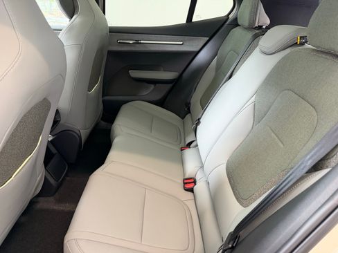New 2026 Volvo EX30 Cross Country Ultra w/ Protection Package Premier AWD/4WD image 23