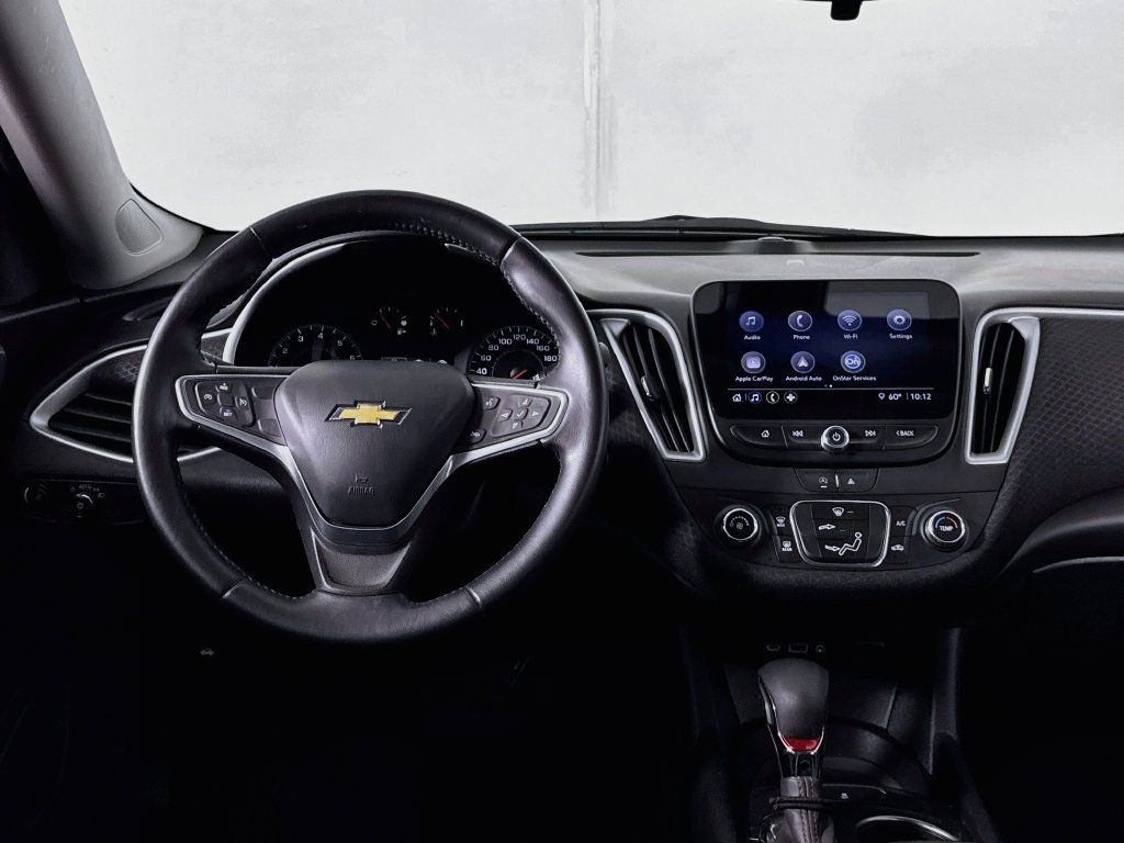 Used 2022 Chevrolet Malibu RS FWD image 12