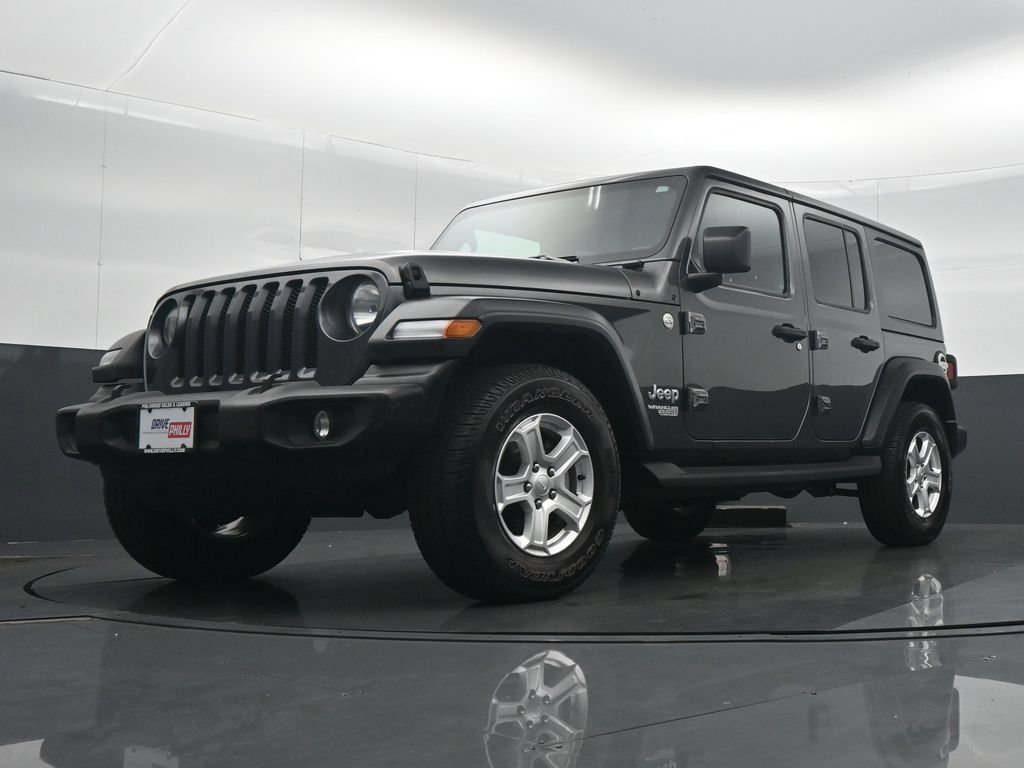 Used 2018 Jeep Wrangler Unlimited Sport AWD/4WD image 25
