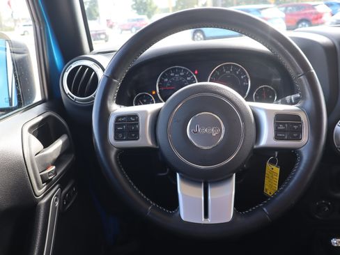 Used 2015 Jeep Wrangler Unlimited Sport AWD/4WD image 14