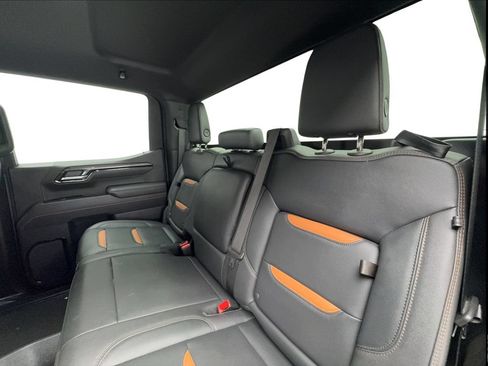 Used 2025 GMC Sierra 1500 AT4 AWD/4WD image 27