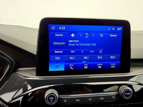 Used 2024 Ford Escape ST-Line w/ Cold Weather Package FWD image 17