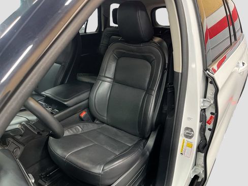 Used 2024 Lincoln Aviator Reserve AWD/4WD image 20