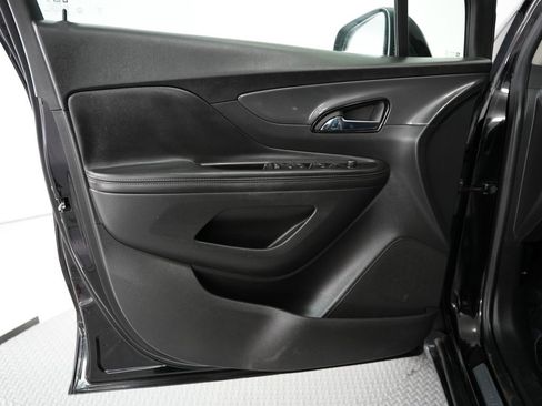 Used 2019 Buick Encore Preferred image 40