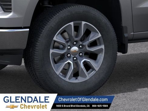 New 2026 Chevrolet Silverado 1500 LT w/ LPO, Dark Essentials Package RWD image 9