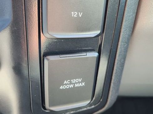 Used 2024 Ford F250 XLT w/ FX4 Off-Road Package image 24