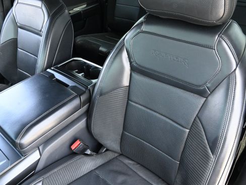 Used 2022 Ford F150 Raptor w/ Equipment Group 801A High AWD/4WD image 12