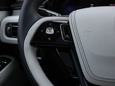 New 2026 Lincoln Aviator Reserve image 41