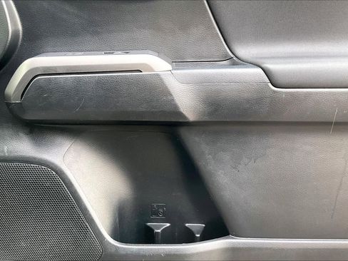 Used 2019 Toyota Tacoma TRD Off-Road image 20