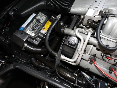 Used 1990 Chevrolet Corvette ZR-1 RWD image 64