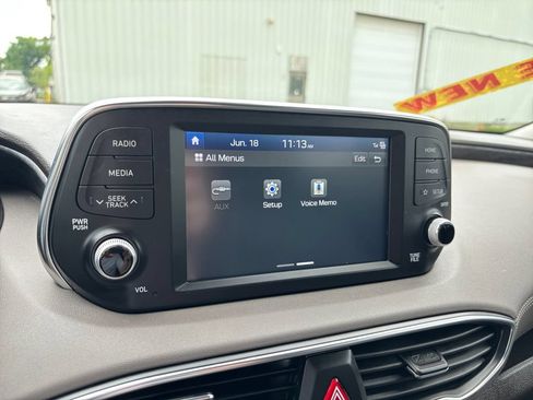 Used 2019 Hyundai Santa Fe SEL AWD/4WD image 25