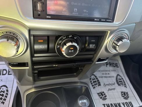 Used 2012 Toyota 4Runner SR5 w/ Convenience Pkg AWD/4WD image 28