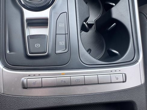 New 2026 Kia Carnival LXS FWD image 20