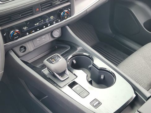 New 2026 Nissan Rogue SV FWD image 15
