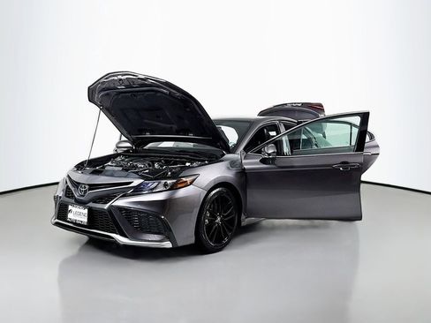 Used 2023 Toyota Camry XSE FWD image 22