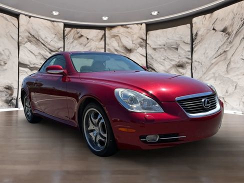 Used 2006 Lexus SC 430 Convertible w/ Preferred Accessory Pkg RWD image 3