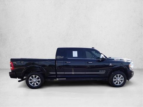 Used 2022 RAM 2500 Limited AWD/4WD image 5
