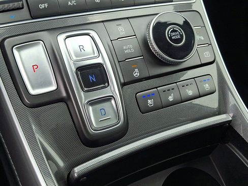 Used 2023 Hyundai Santa Fe Calligraphy w/ Cargo Package FWD image 15