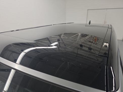 Used 2022 Rivian R1S Launch Edition AWD/4WD image 13