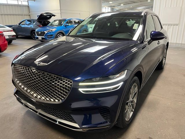 Used 2025 Genesis GV70 2.5T AWD/4WD image 7