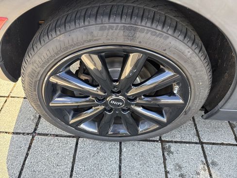 Used 2015 MINI Cooper S FWD image 11