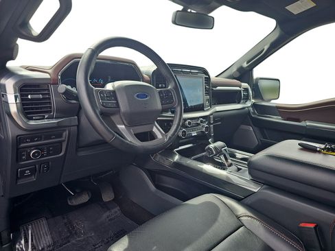 Used 2021 Ford F150 Lariat w/ Equipment Group 502A High AWD/4WD image 13