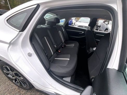 Used 2025 Hyundai Sonata SEL FWD image 15