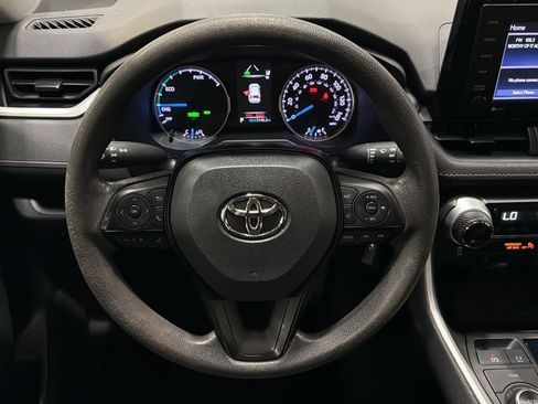 Used 2020 Toyota RAV4 LE w/ All Weather Liner Package AWD/4WD image 16