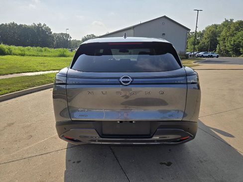 Used 2025 Nissan Murano SL AWD/4WD image 8