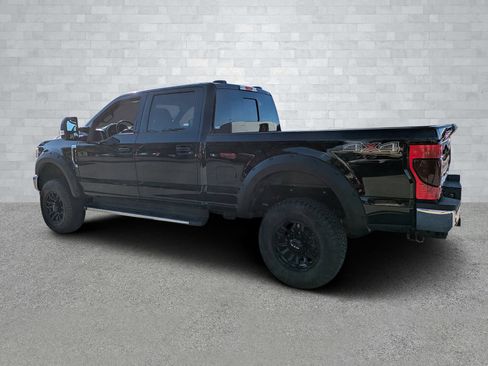 Used 2022 Ford F350 Lariat image 7