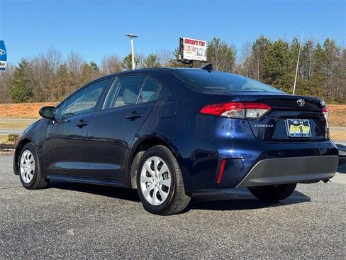 Used 2024 Toyota Corolla LE image 5