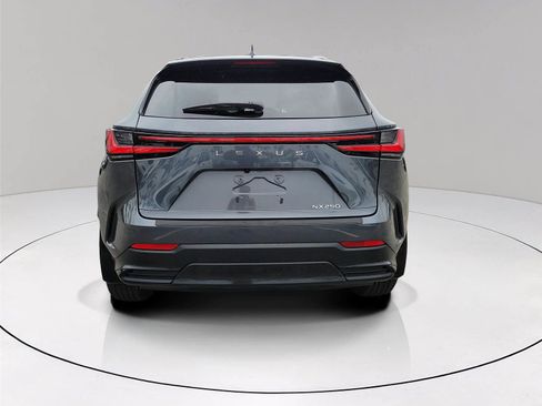 Used 2024 Lexus NX 250 FWD image 5