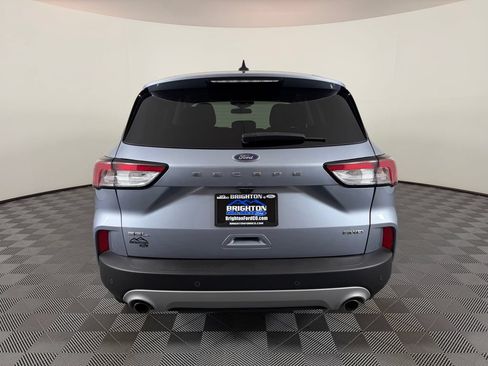 Used 2022 Ford Escape SEL w/ Technology Package AWD/4WD image 4