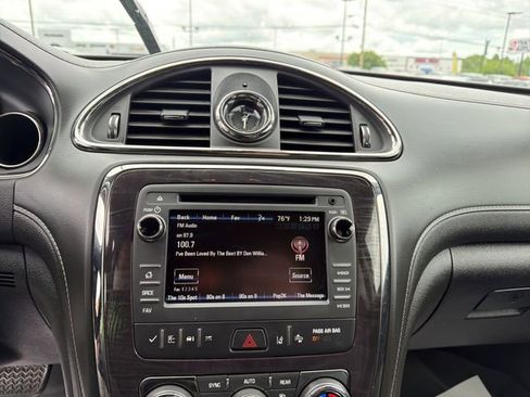 Used 2017 Buick Enclave Leather AWD/4WD image 23