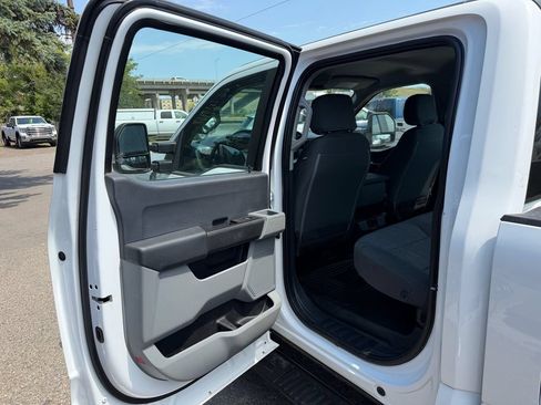 Used 2024 Ford F250 XL AWD/4WD image 8
