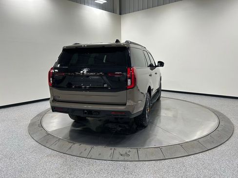 New 2026 Ford Expedition Tremor image 5