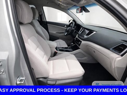 Used 2016 Hyundai Tucson SE w/ Option Group 02 FWD image 12