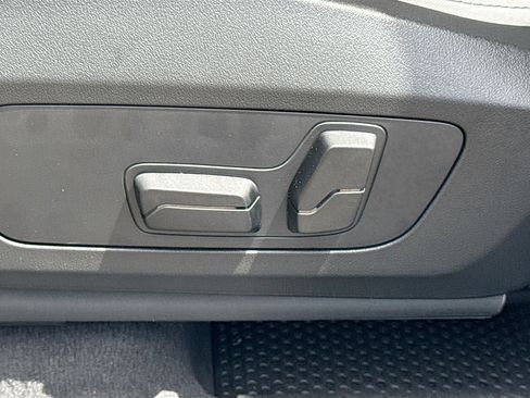 New 2026 BMW X1 xDrive28i w/ Convenience Package image 25