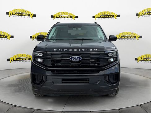 New 2025 Ford Expedition Active image 9